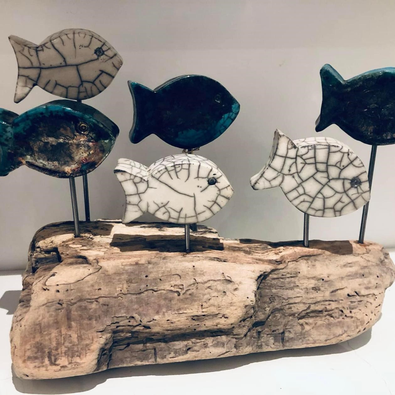 Poissons Sculpture raku animalière Isabelle Bourgne